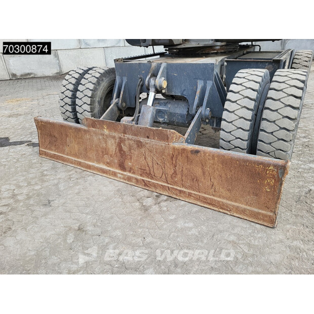 2017 Doosan DX57W-5-43939726