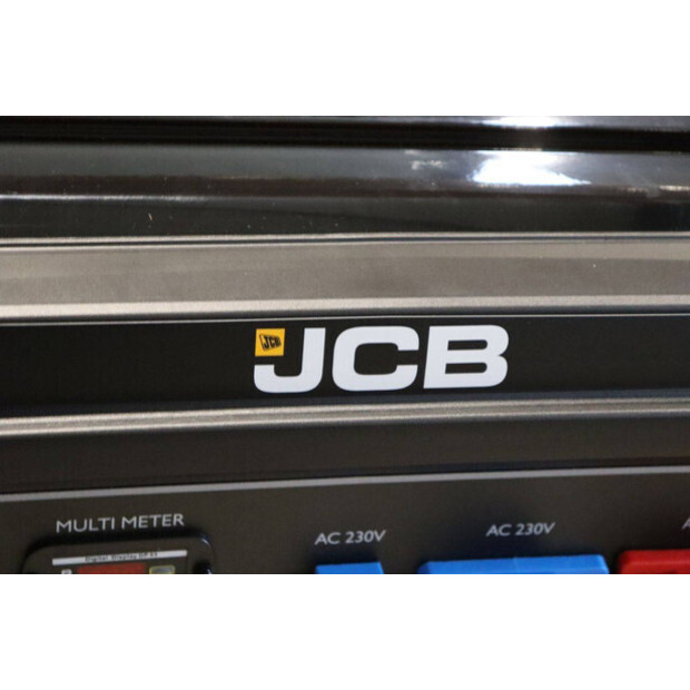 2024 جيه سي بي GNL8010PE-43939821