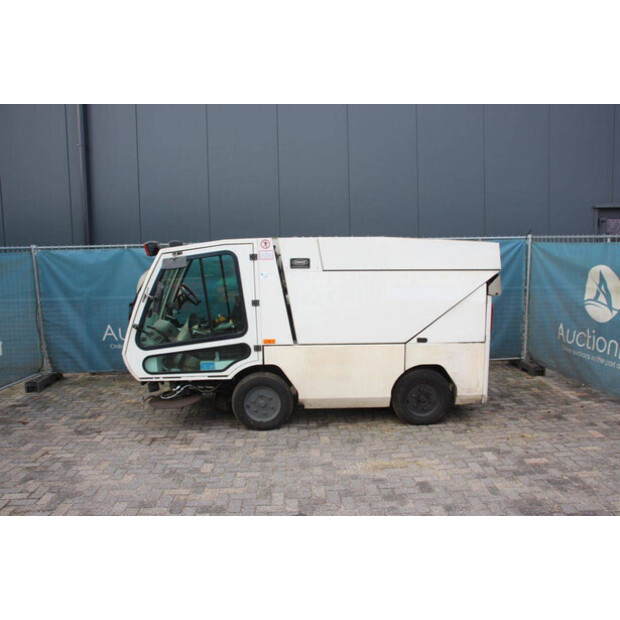 2007 HMF 214-43939923