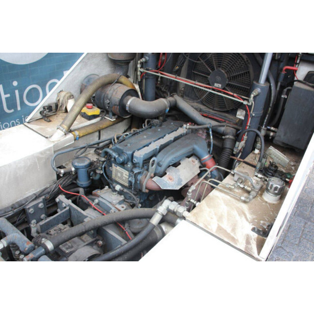 2007 HMF 214-43939955