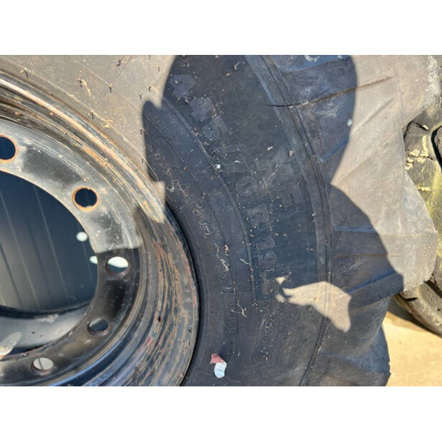 ميشلان 445/70R19.5-43940073