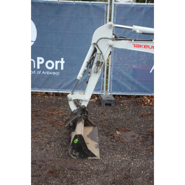 2019 تاكوتشي TB215R-43940243