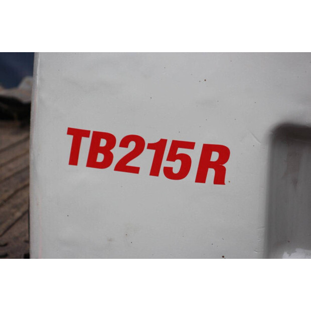 2019 تاكوتشي TB215R-43940260