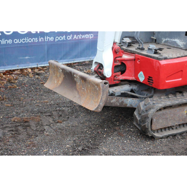 2019 تاكوتشي TB215R-43940274