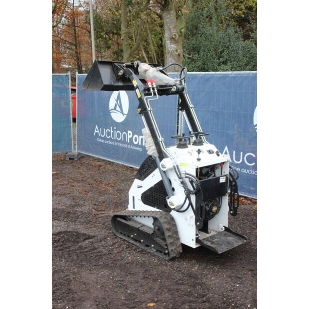 2025 LH T360-43940294