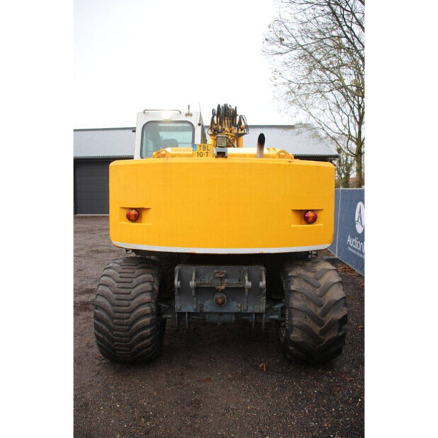 2000 اطلس 1404-43940300