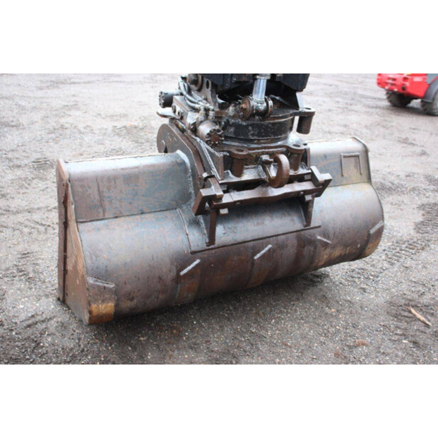 2000 اطلس 1404-43940311