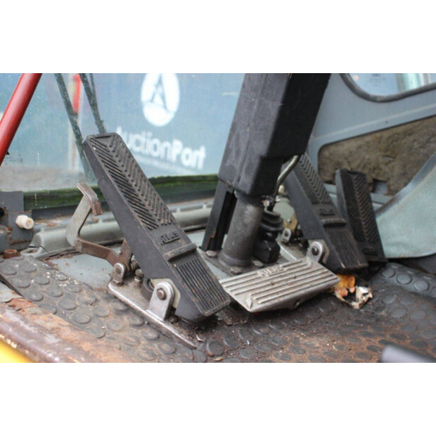 2000 اطلس 1404-43940324