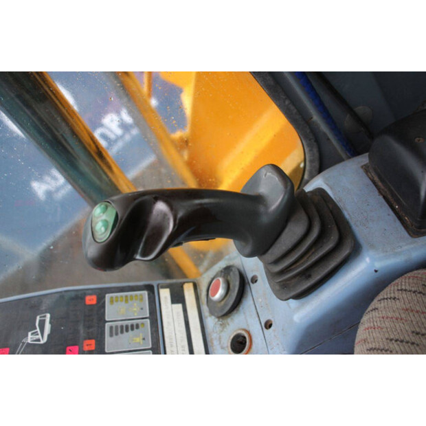 2000 اطلس 1404-43940328