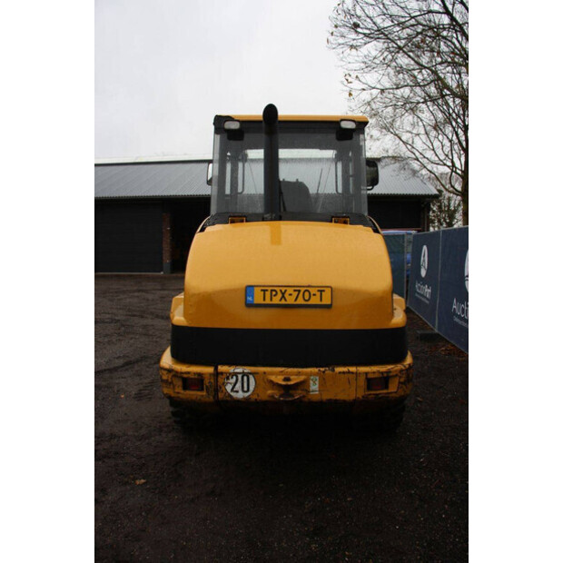 2001 Caterpillar 908-43940338