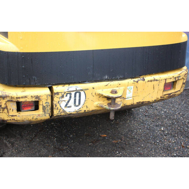 2001 Caterpillar 908-43940353