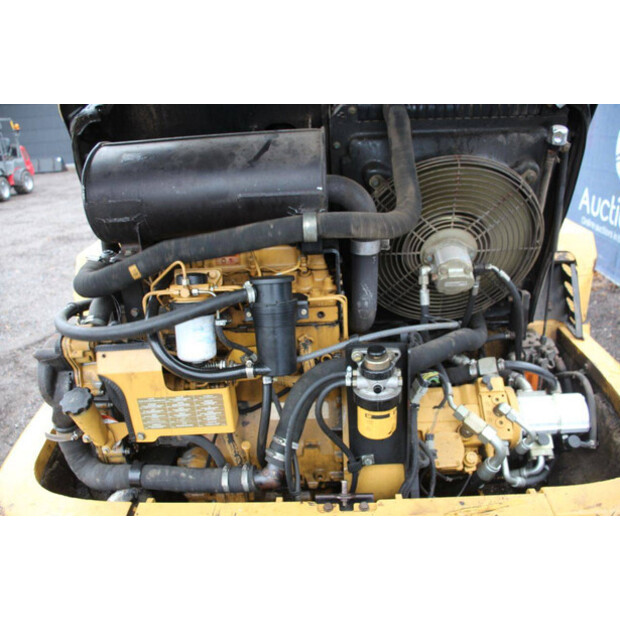 2001 Caterpillar 908-43940355