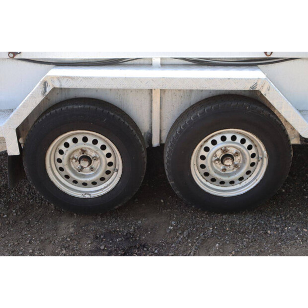 1997 Baveck P24 4A-43940389