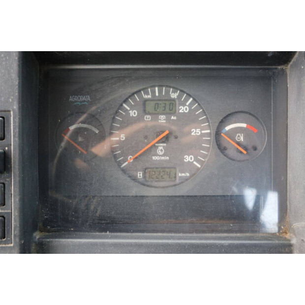 1996 فالميت 6100-43940523