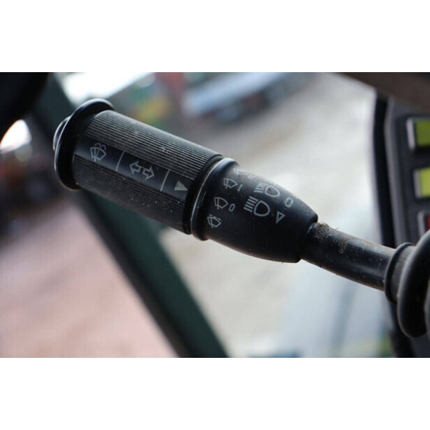 1996 فالميت 6100-43940527