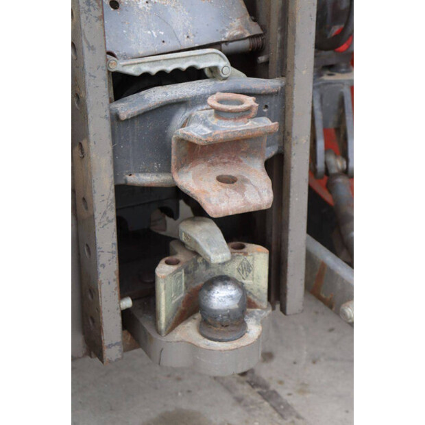 2008 CLAAS Axion 850-43940646