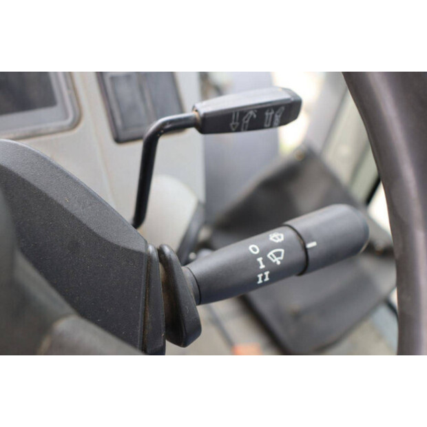 2008 CLAAS Axion 850-43940661