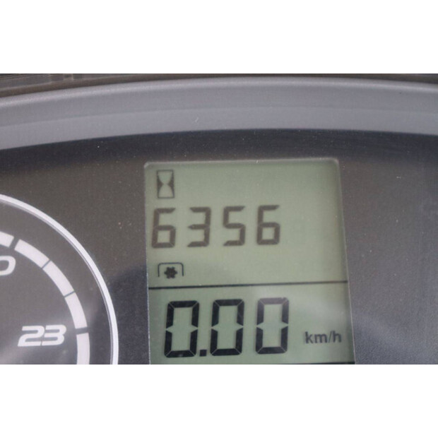 2008 CLAAS Axion 850-43940664