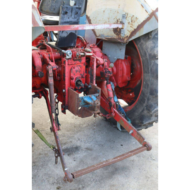 2020 دافيد براون D8T-43940827