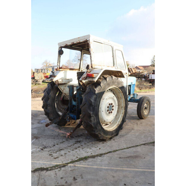 فورد 4000-43940895