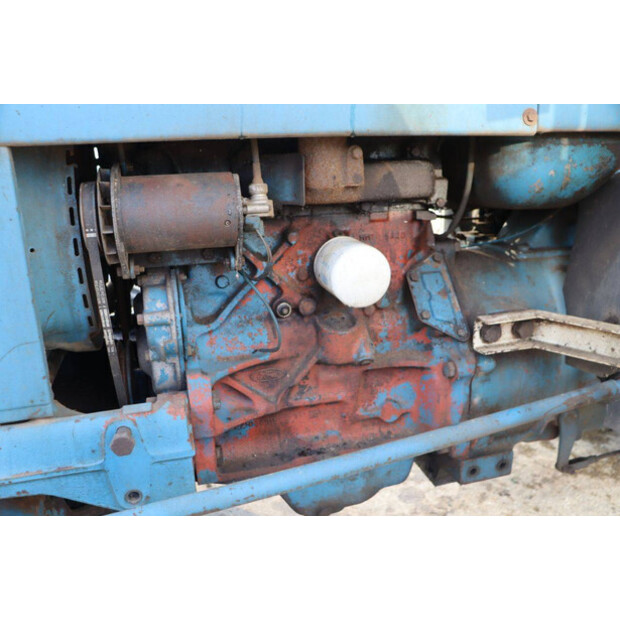 فورد 4000-43940926