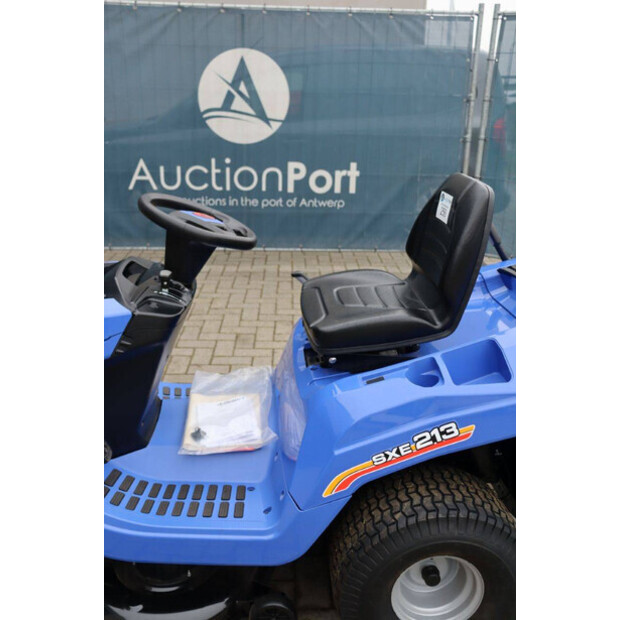 2022 Iseki SXE213-43941015
