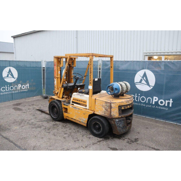 2019 Komatsu FG30-8-43941137