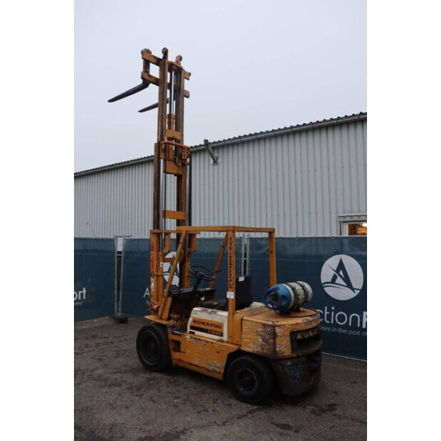 2019 Komatsu FG30-8-43941163