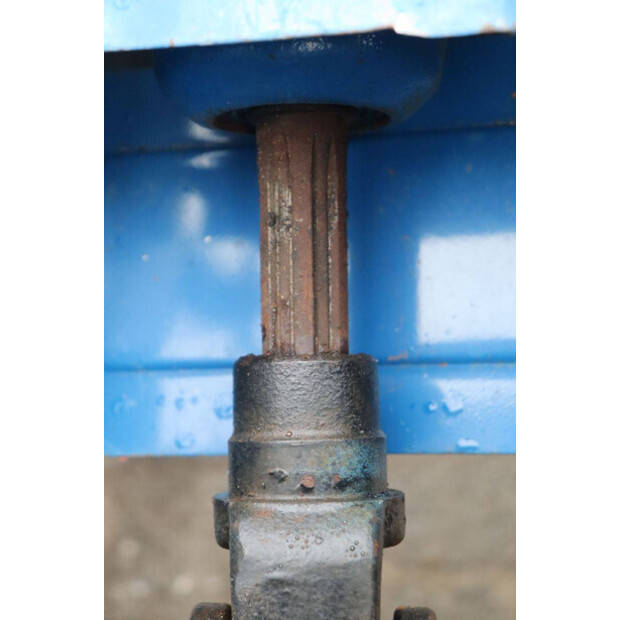 Iseki TU1600-43941431