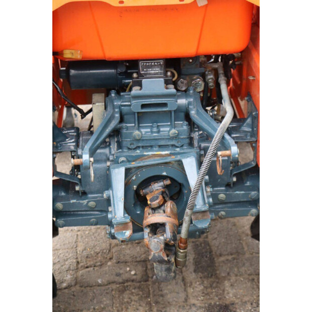 KUBOTA B1-14 Bulltra-43941595