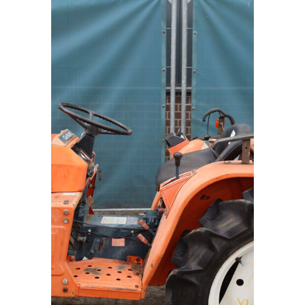 كوبوتا ZB1702-M-43941710