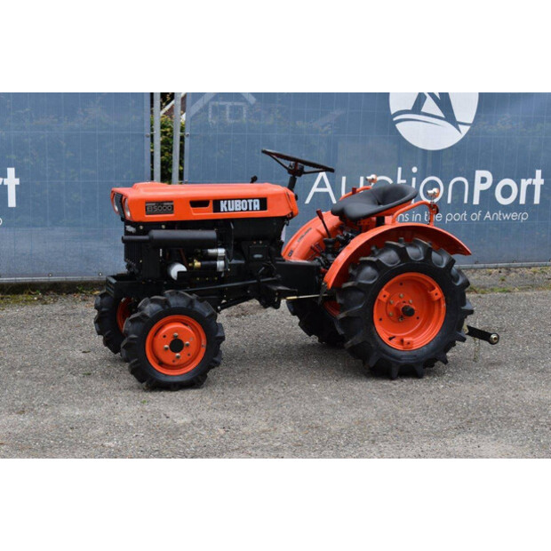 KUBOTA B5000-43942063