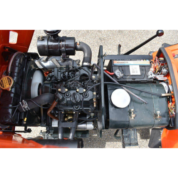 KUBOTA B5000-43942075