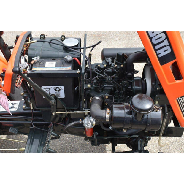 KUBOTA B5000-43942081