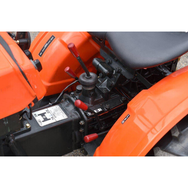 KUBOTA B5000-43942088