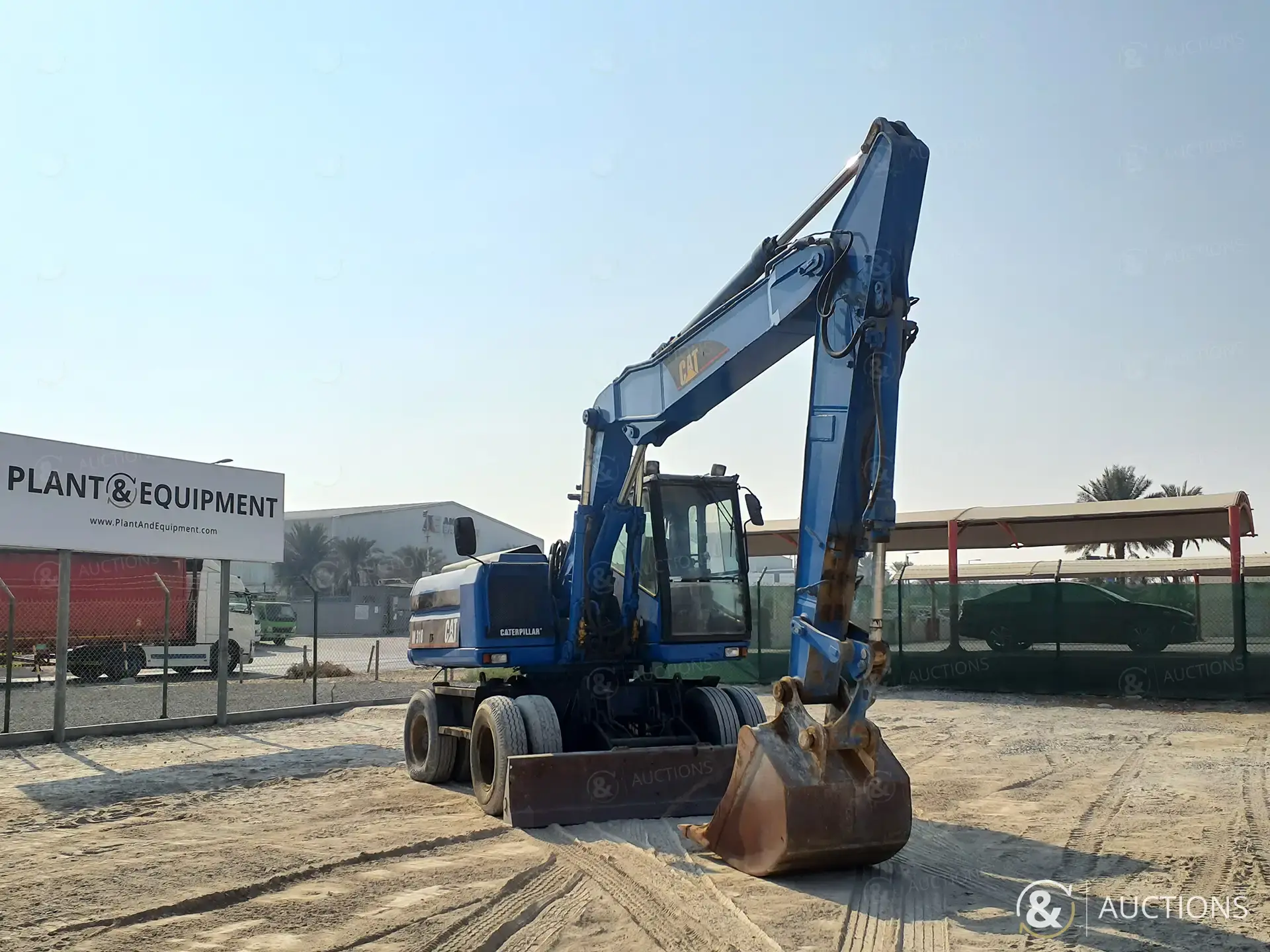 Image for 2004 Caterpillar M318