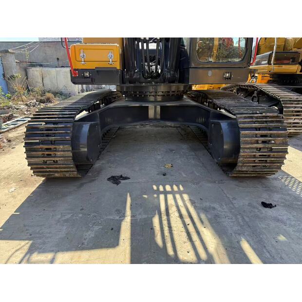 2023 فولفو EC480-43943390