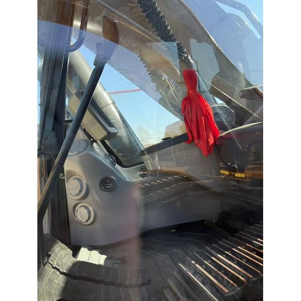 2023 فولفو EC480-43943400