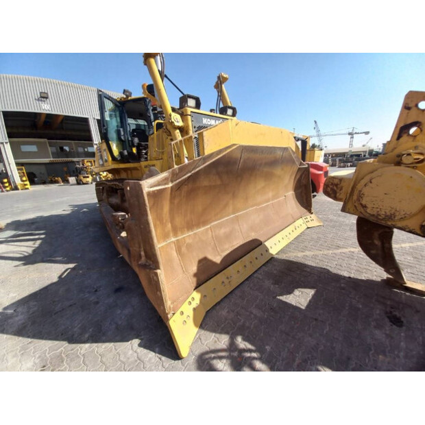 2023 Komatsu D155A-6R-43943571