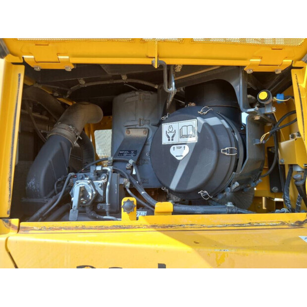 2023 Komatsu D155A-6R-43943585