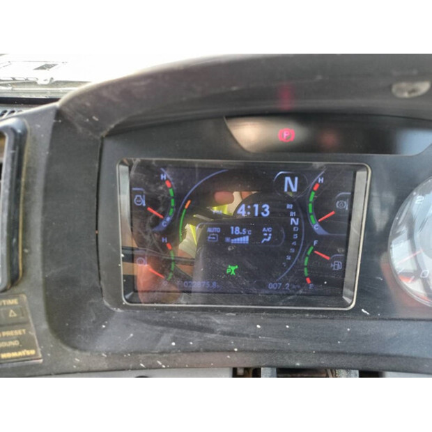 2017 Komatsu HM400-3R-43943763