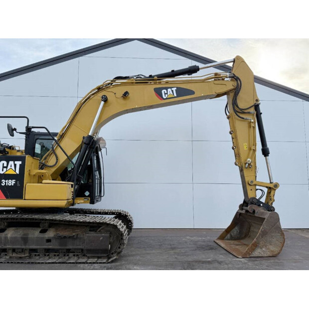 2017 كاتربيلر 318FL-43943905