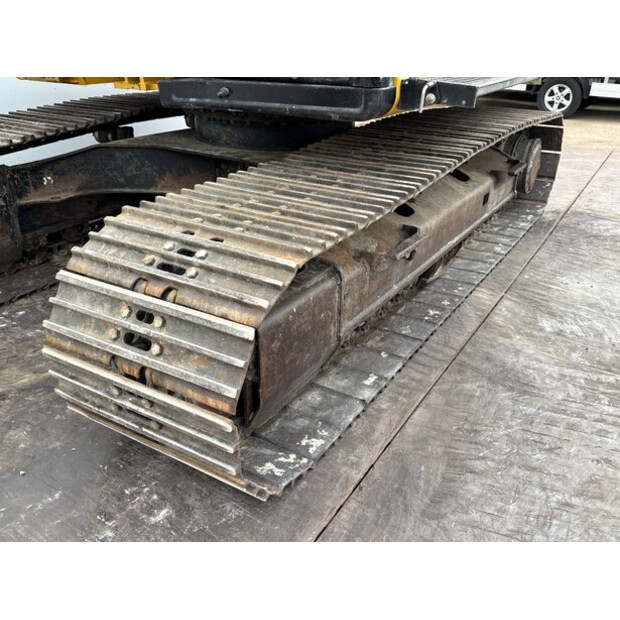 2017 كاتربيلر 318FL-43943912