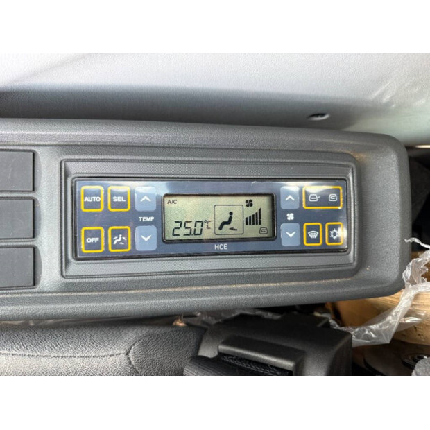 2025 هيونداي HX360L-43944019