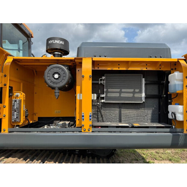 2025 Hyundai HX360L-43944100