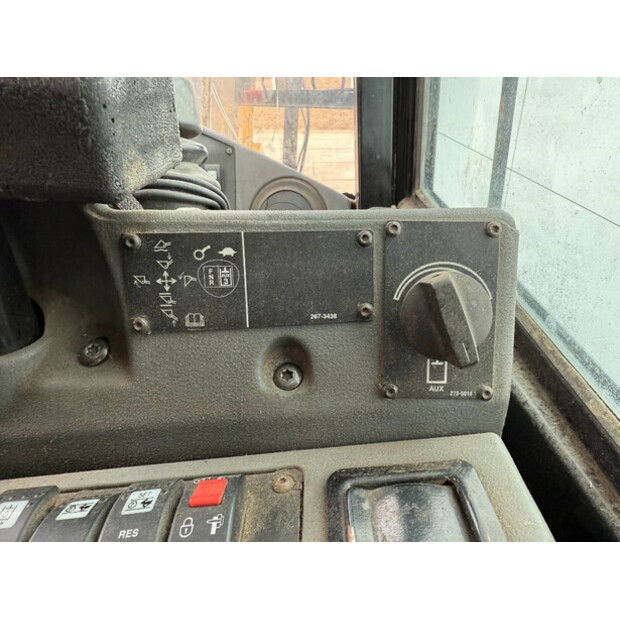 2009 Caterpillar 930H-43944302