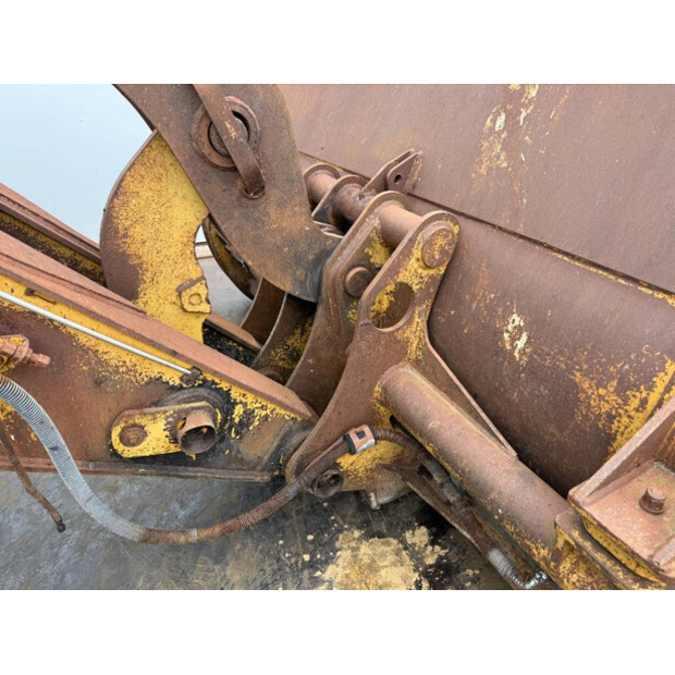 2009 Caterpillar 930H-43944308