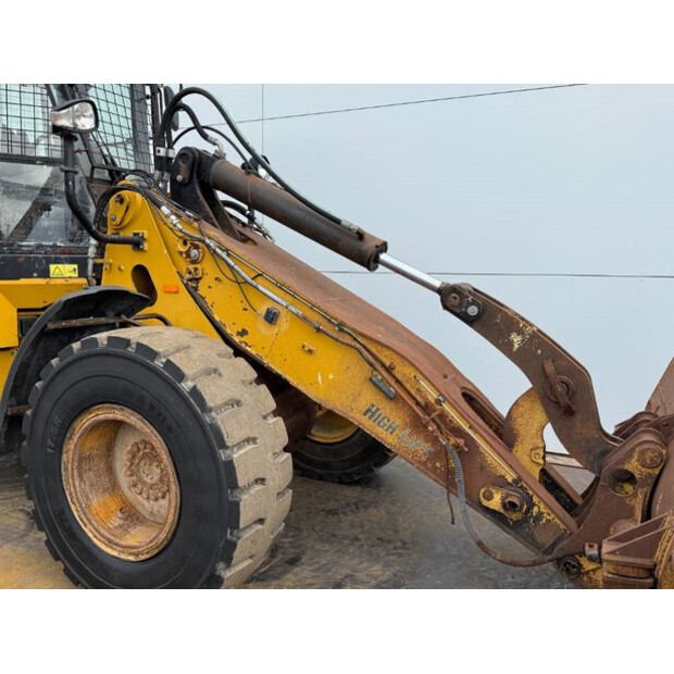 2009 Caterpillar 930H-43944310