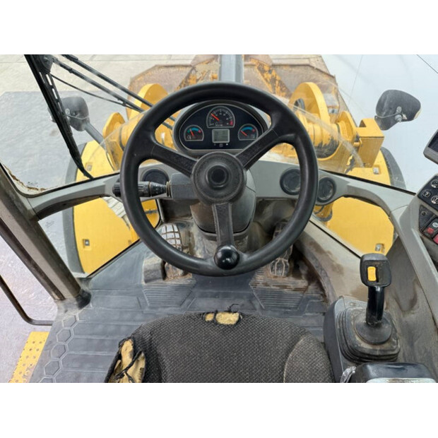 2013 Caterpillar 938K-43944374