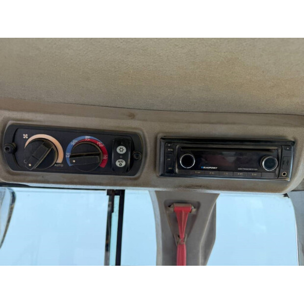 2013 Caterpillar 938K-43944378